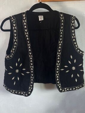 Embroidered Black Boho Vest with Cream Accents